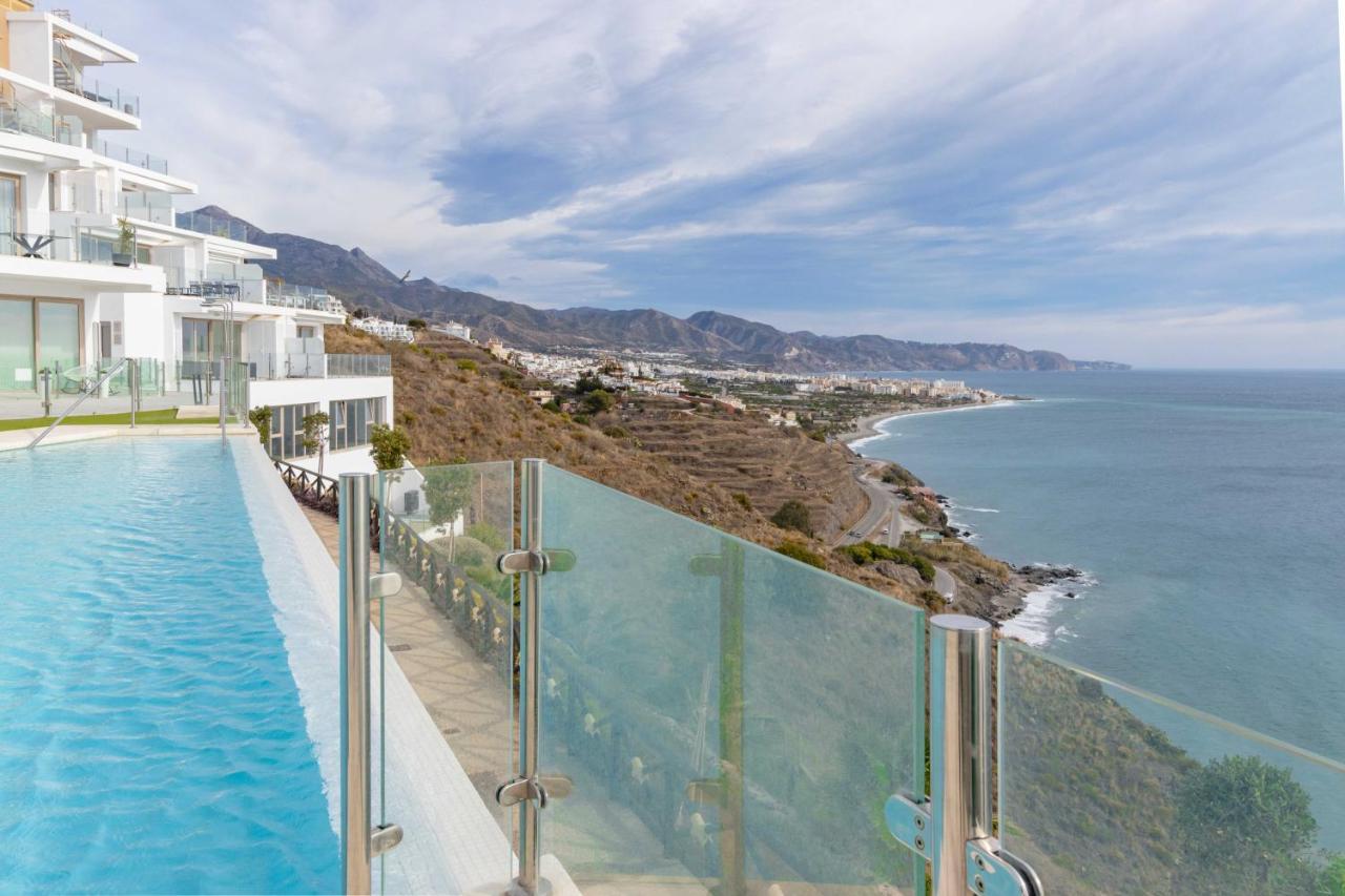 Bayview Hills, Luxury 2 Bedroom Apartment Malaga Exterior photo